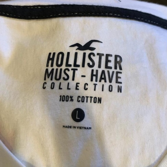 Hollister Tee - Large - Picture 3 of 3